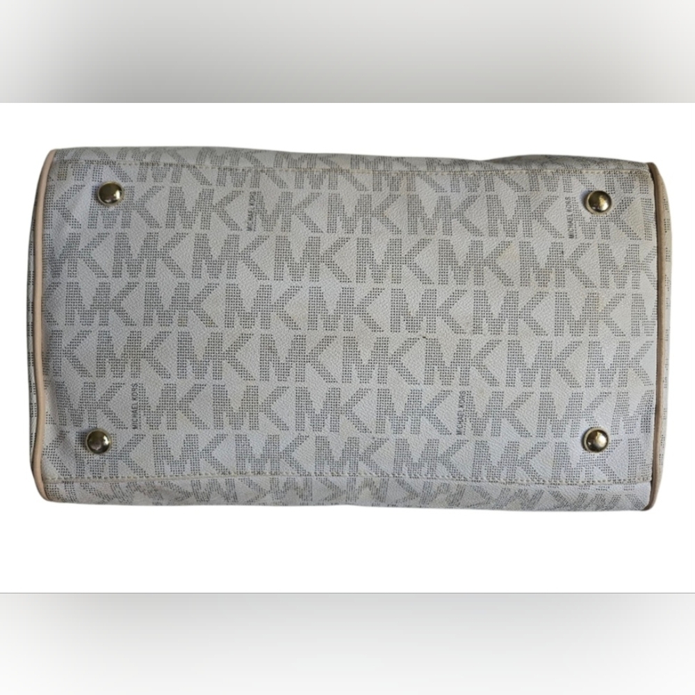 Michael Kors Light Beige MK Logo Satchel with Gold Hardware - Picture 5 of 14